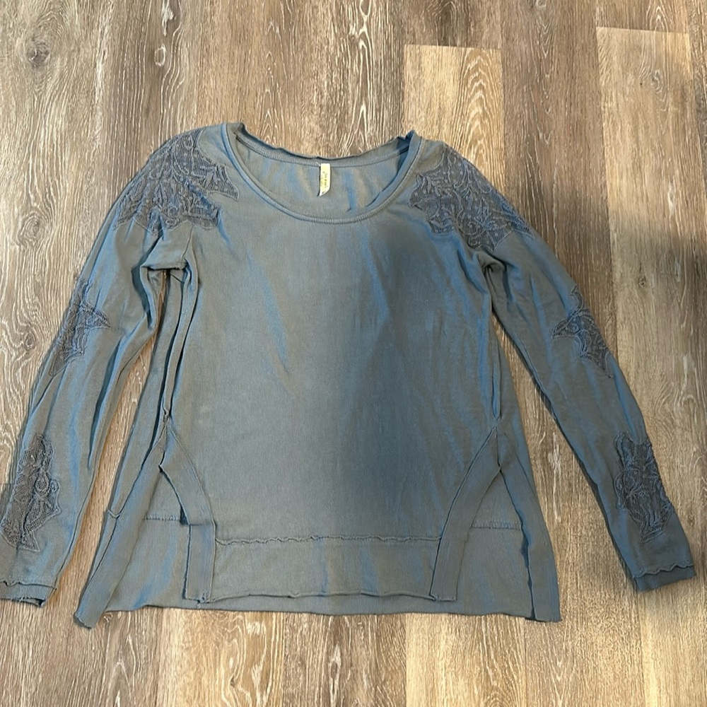 Free People Long sleeve